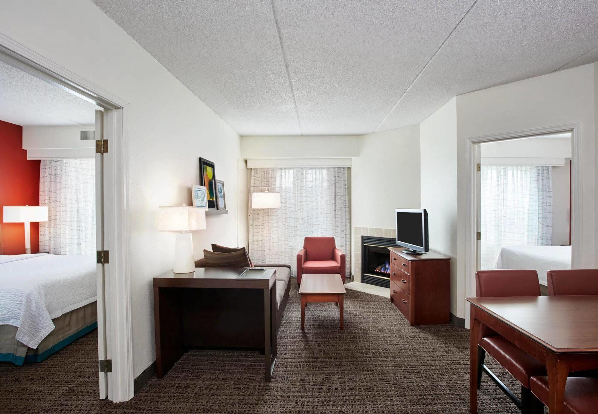Residence Inn By Marriott Chicago Schaumburg/Woodfield Mall Buitenkant foto